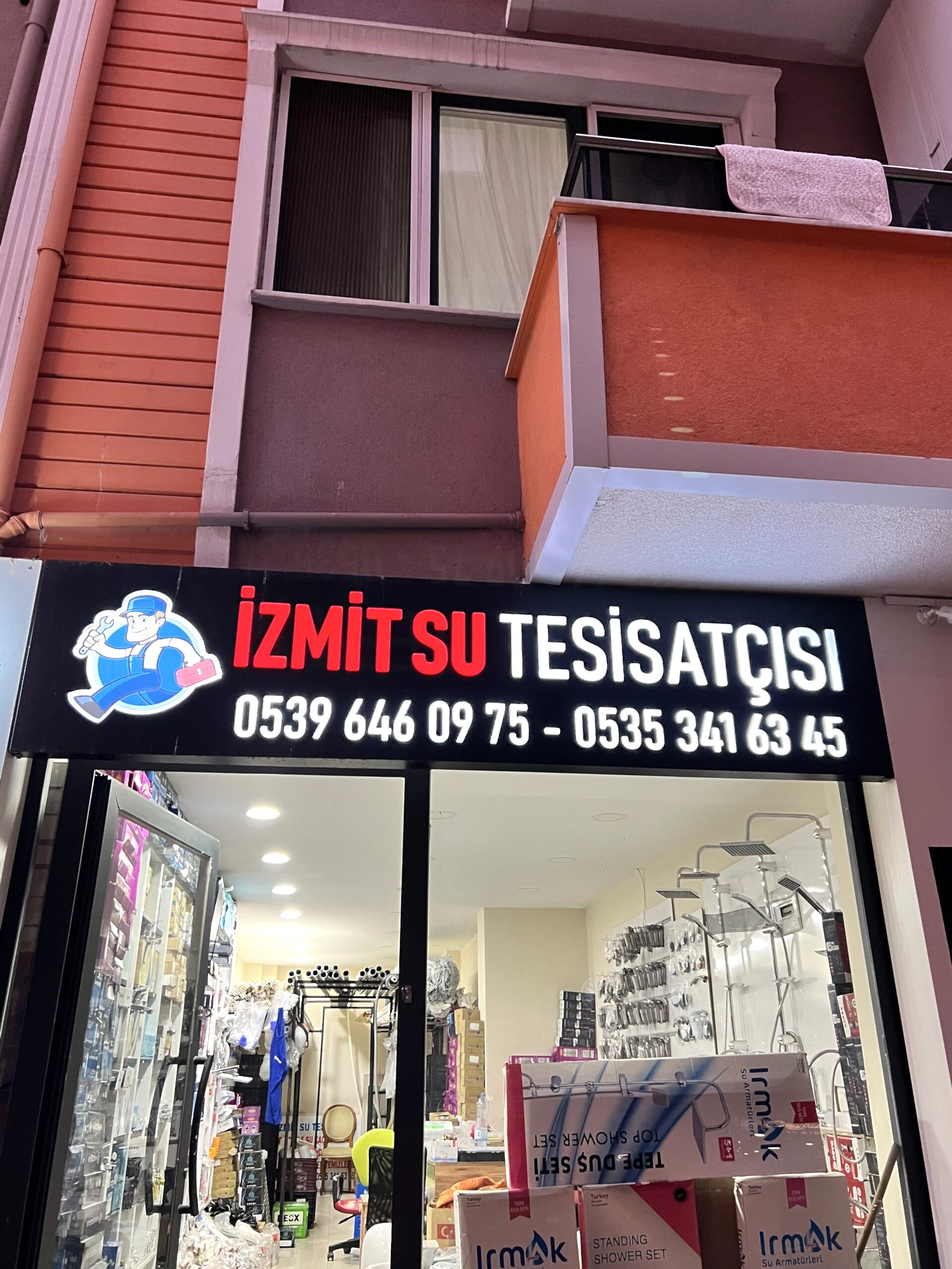 Su tesisataçısı